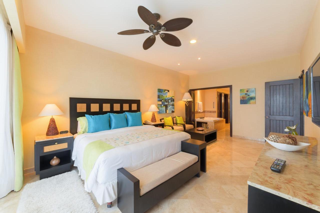 One-Bedroom Suite,983256382:JPEG